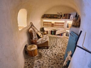 Santorini on a rainy day: the perfect cozy reading nook at Symposion in Megalochori